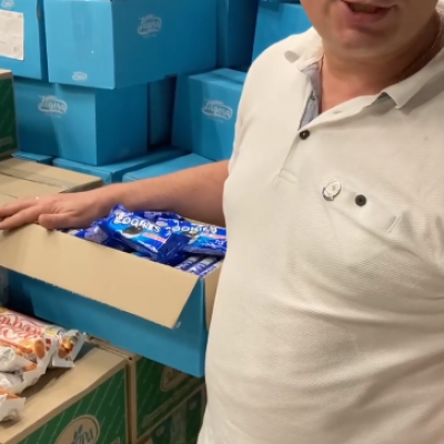 And weigh the cookies for 100,000 hryvnias, please!