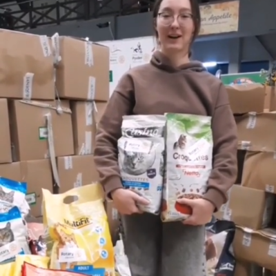 Food has arrived from the people of Lviv! Murchik will be fed!