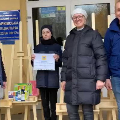 Children should not draw war!