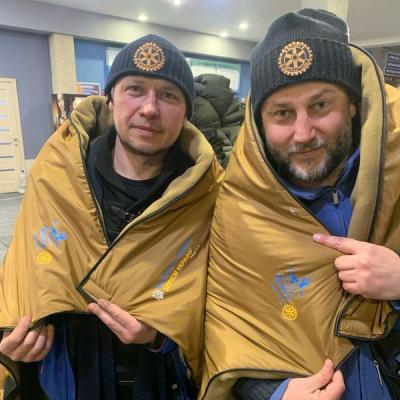 В скрутну годину зігріємо Україну!