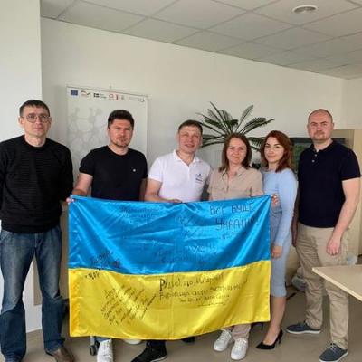Чекаємо Вас теперь ON LINE - для подальшої співпраці!