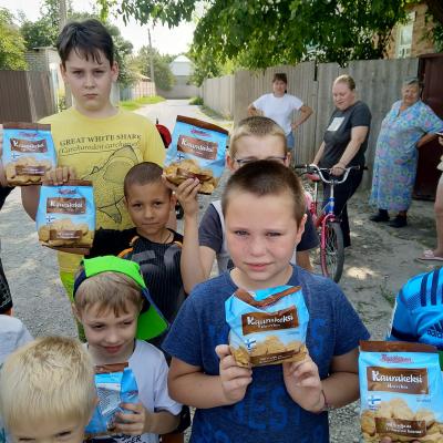 Переходь на бік ДОБРА! У нас є печенюшки.