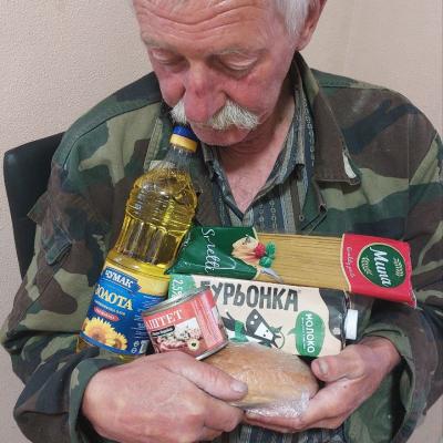 Молоко, моє, молоко. Забери мене далекО.
