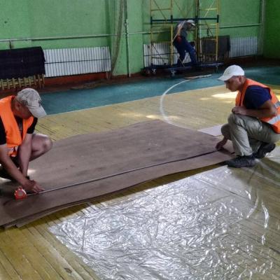 Нескінченно можна дивитися на 3 речі: вогонь, що горить, воду, що біжить і на те...