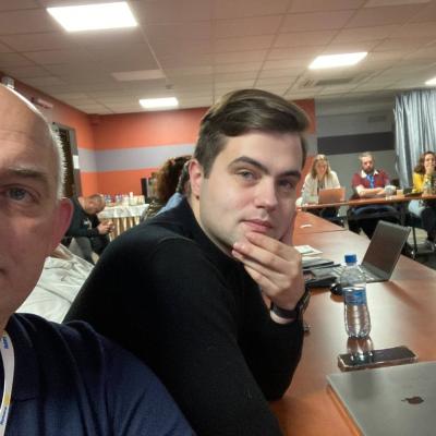 +1 конференція для ротарійської інтелегенції.