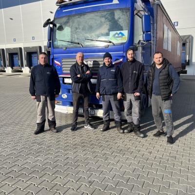 Від друга-поляка їде їжа всіляка!